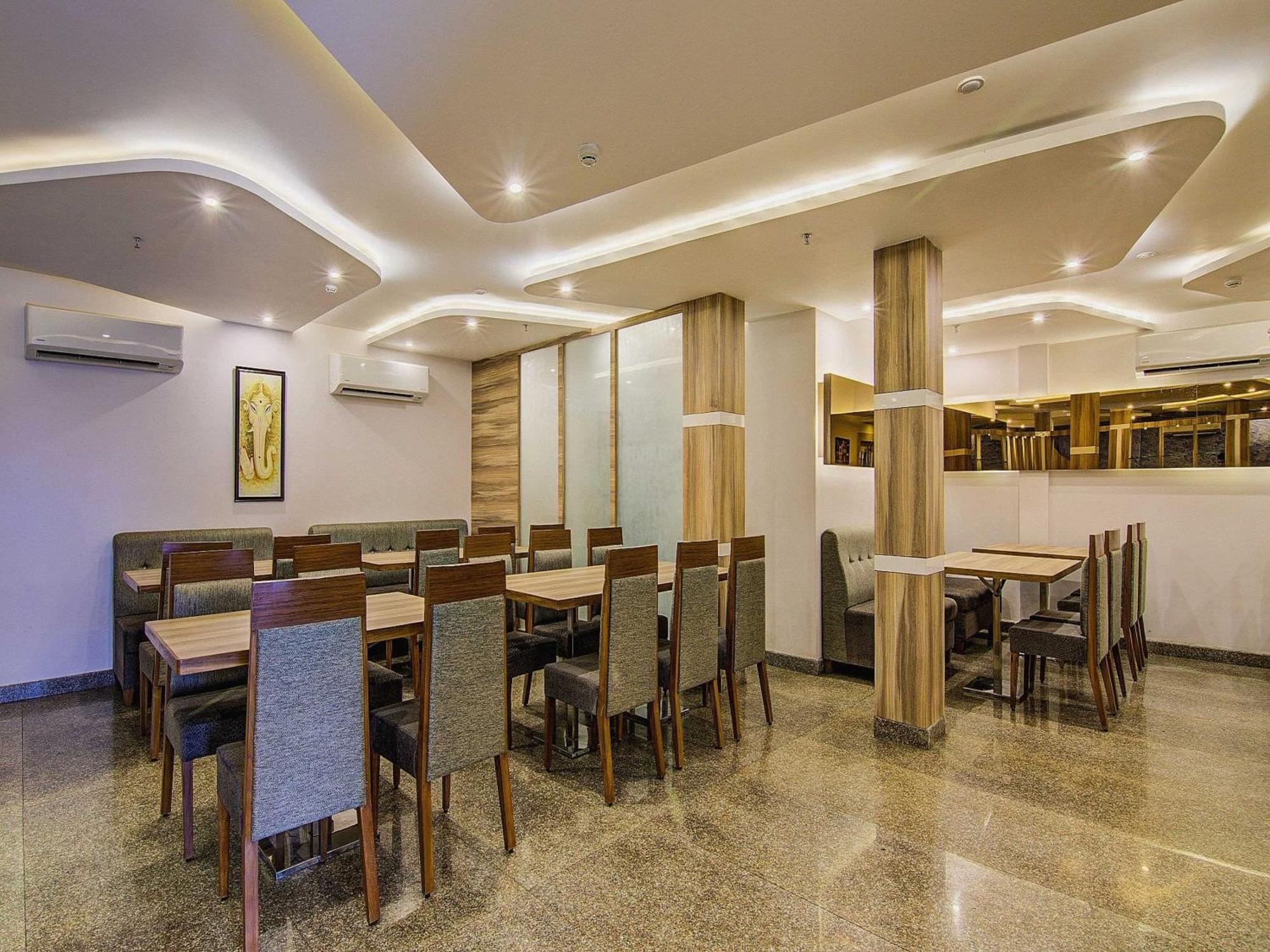 Capital O Pratibha Grand 3*